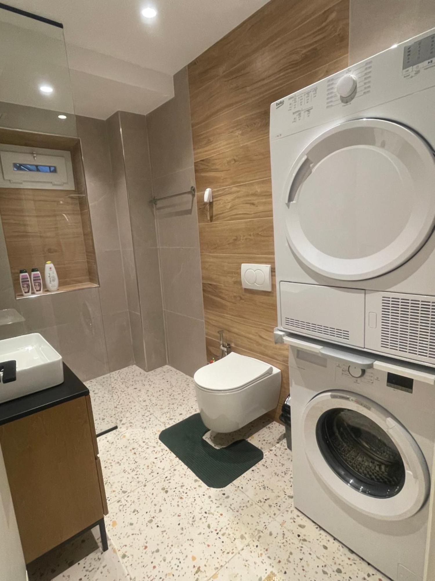 Downtown Studio Apartments Tiranë Eksteriør bilde